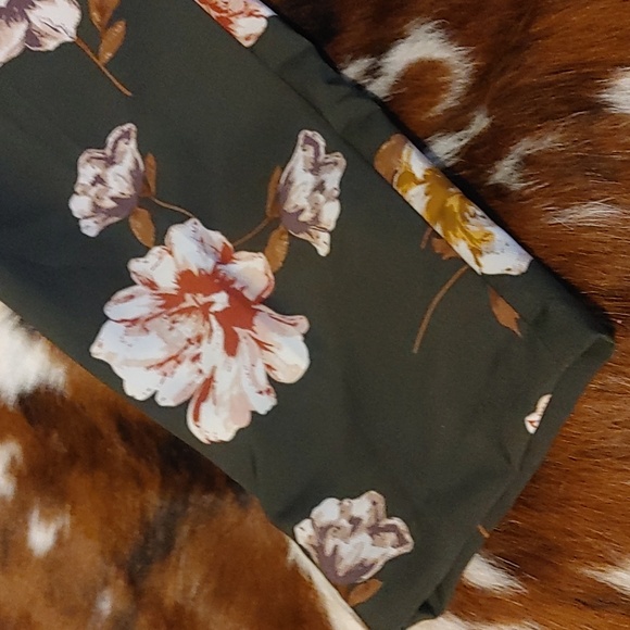 One by Chapter One Pants Sz Lg - Picture 2 of 4